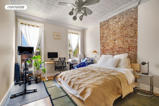 Foto del edificio - 57 Clifton Pl