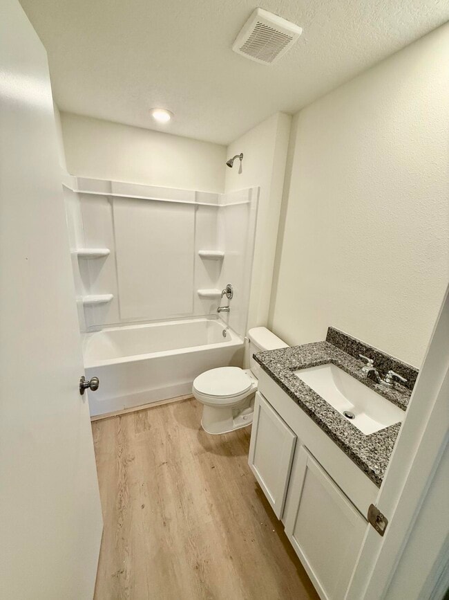 Building Photo - 505 N 27th St