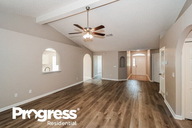 Foto del edificio - 5529 Chambers Way E