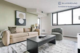 Building Photo - 1200 N Veitch St