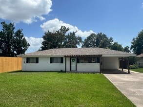 Building Photo - 2144 Kathy Dr