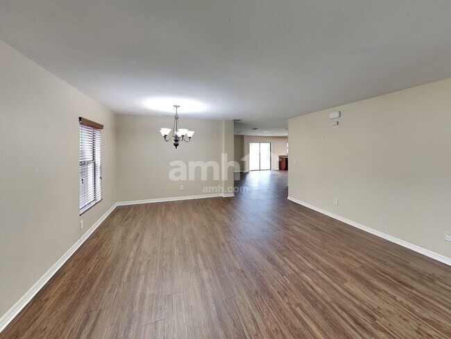 Building Photo - 4330 Millicent Circle