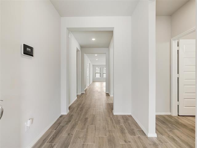 Foto del edificio - 5924 Hopkins Dr