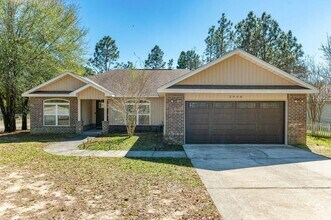 Building Photo - 2908 Azalea Ave