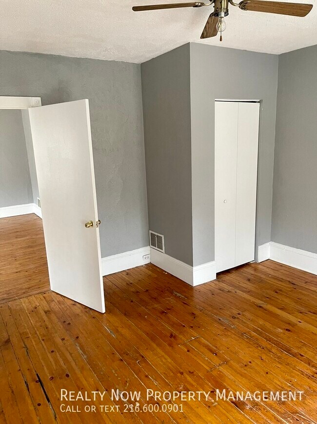 Foto del edificio - 2018 Forestdale Ave