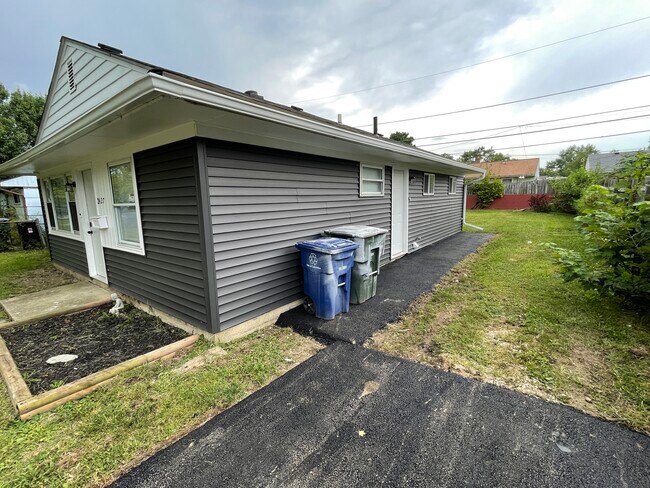 Side Door - 3427 Homestead Dr