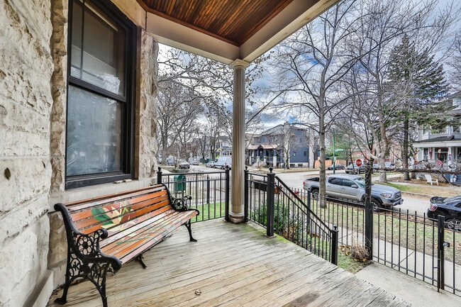 Building Photo - 3901 N Hamilton Ave