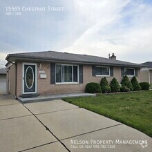 Building Photo - 15565 Chestnut St