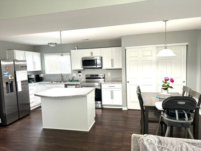 Cocina - 4946 Grimm Dr