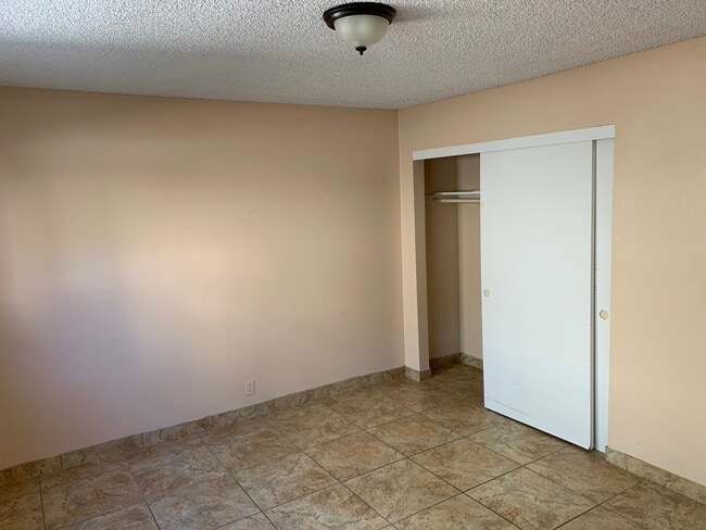 Building Photo - 11644 Bellflower Blvd