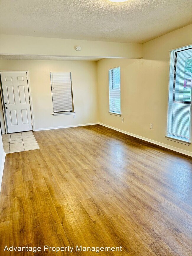 Foto del edificio - 3 br, 2 bath House - 3624 Russelwood Dr.