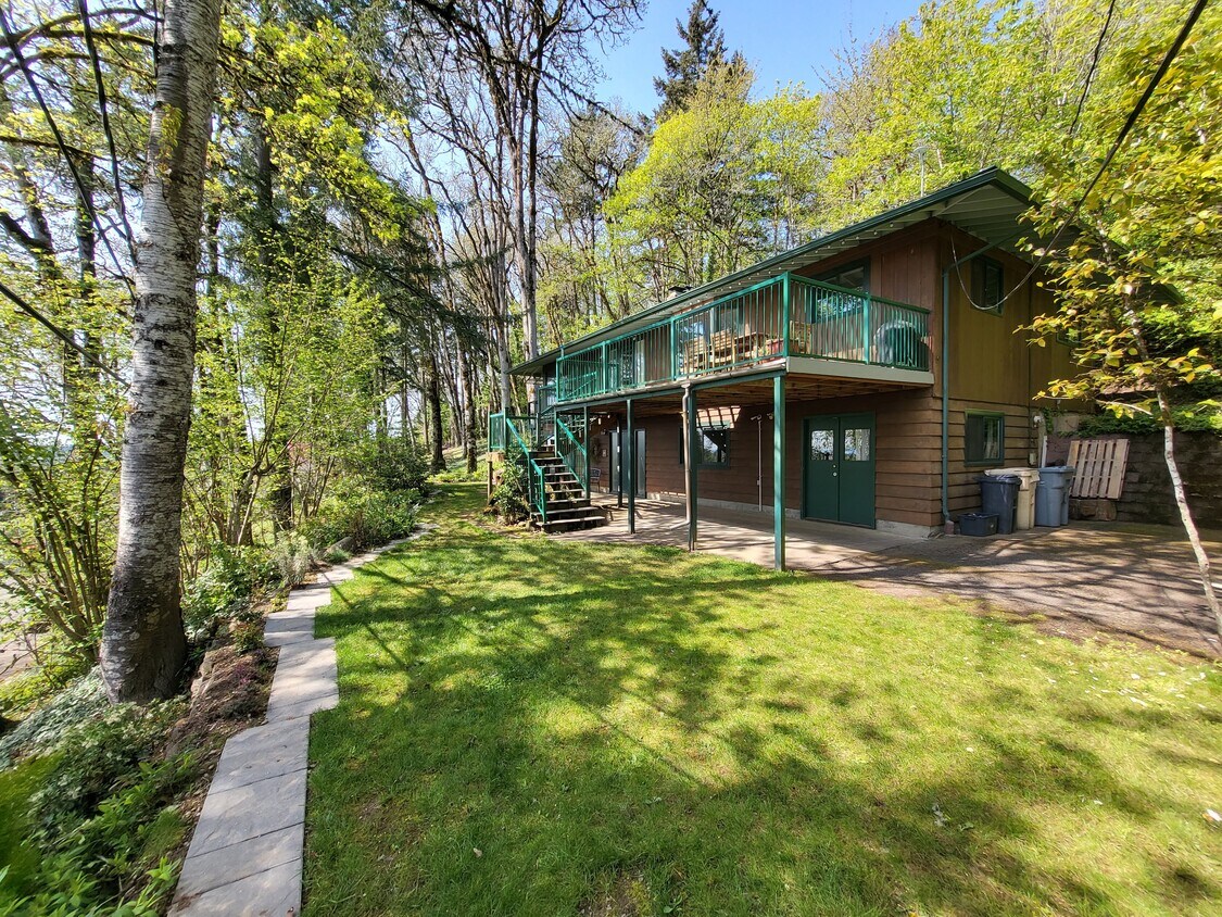 12 NW Edgewood Dr, Corvallis, OR 97330 House Rental in Corvallis, OR