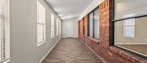 Foto del edificio - 4528 R L Shoemaker Dr