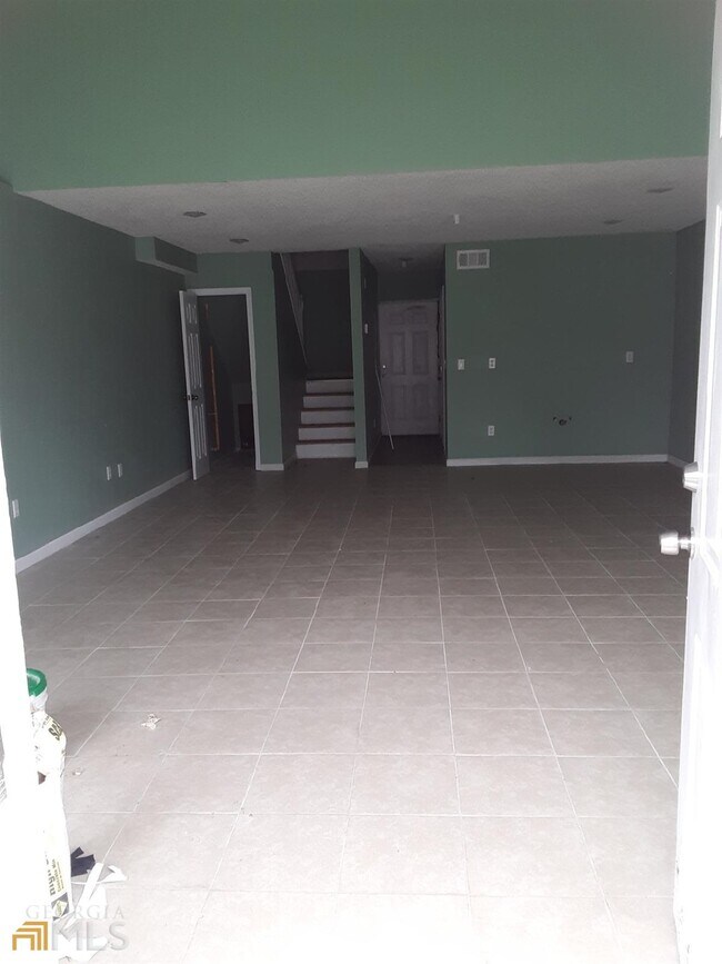 Building Photo - 6615 Dorothy Dr