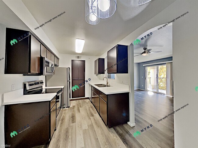 Building Photo - 6850 Sharlands Ave