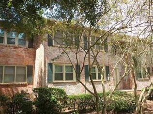 Primary Photo - 372 S Franklin Blvd