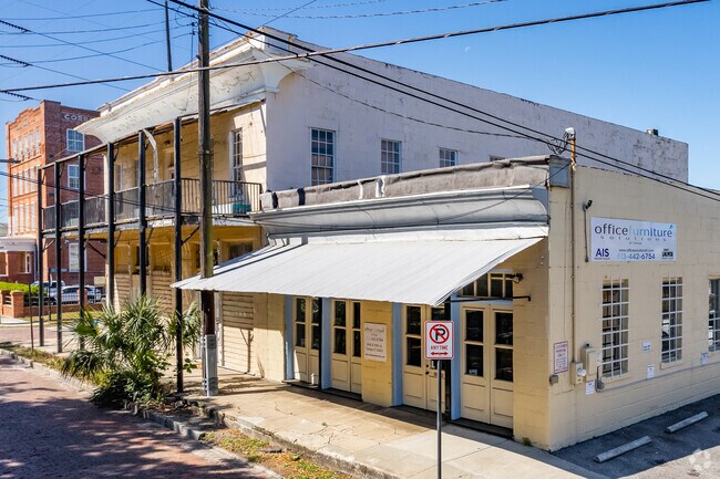 1402 N 19th St Tampa, FL - 1402 N 19th St