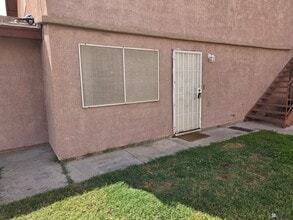Building Photo - 1234 W 20th Pl