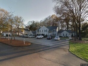 Building Photo - 1573 Hunt Club Ct