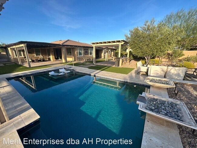 Foto del edificio - 2 br, 2 bath House - 5446 S ABBEY
