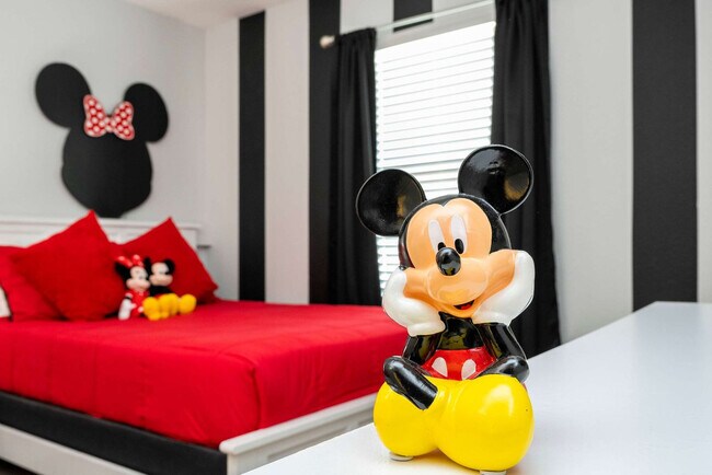 Foto del edificio - 4807 Memories Ln