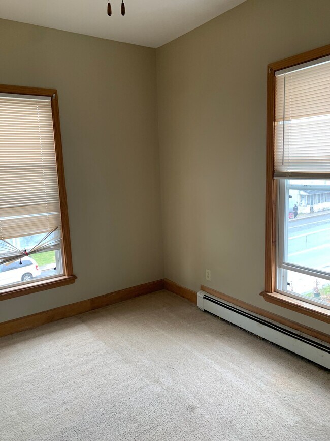 Foto del edificio - 106 Broadway