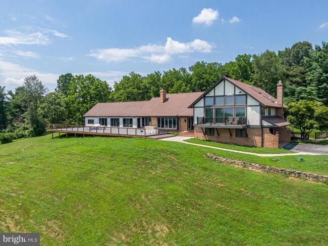 Building Photo - 1496 Orchard Ln