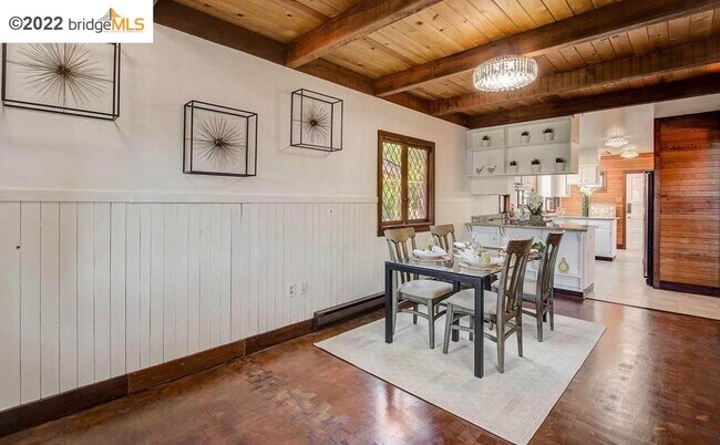 Foto del edificio - 107 Sunnyside Ave