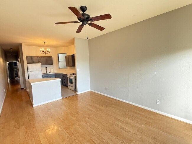 Photo - 43-49 Dearborn St Apartment