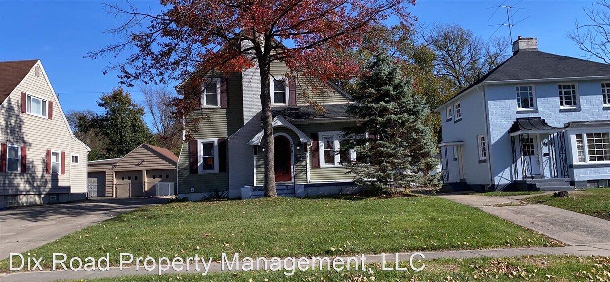 Primary Photo - 3 br, 1.5 bath House - 215 Aberdeen Drive,