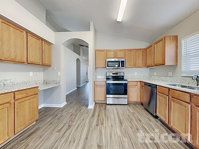 Foto del edificio - 12429 Cedarfield Dr