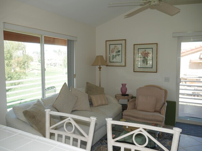 Foto del edificio - 78435 Magenta Dr