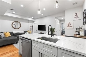 Foto del edificio - 176 W 7th St