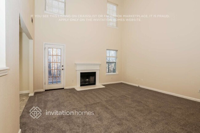 Foto del edificio - 4435 Ravenwood Dr