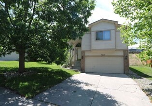 Building Photo - 3230 Lally Rook Ct