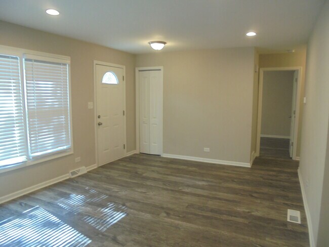 Foto del edificio - 1808 W Ridgeland Ave