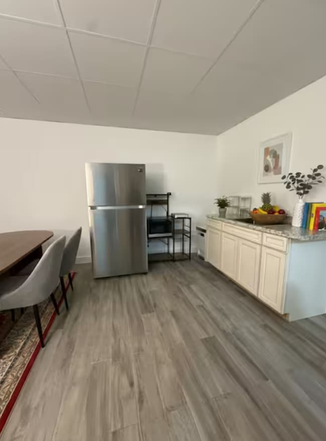 Building Photo - 7718 Shreve Rd