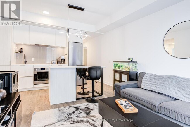 Photo du bâtiment - 130 River St