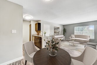 Building Photo - Aspen Village