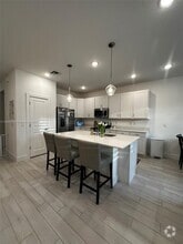 Building Photo - 1414 Gopher Ter