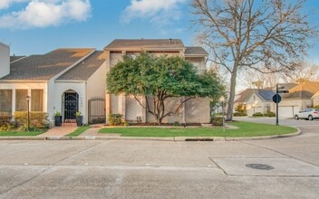 Building Photo - 9582 Doliver Dr
