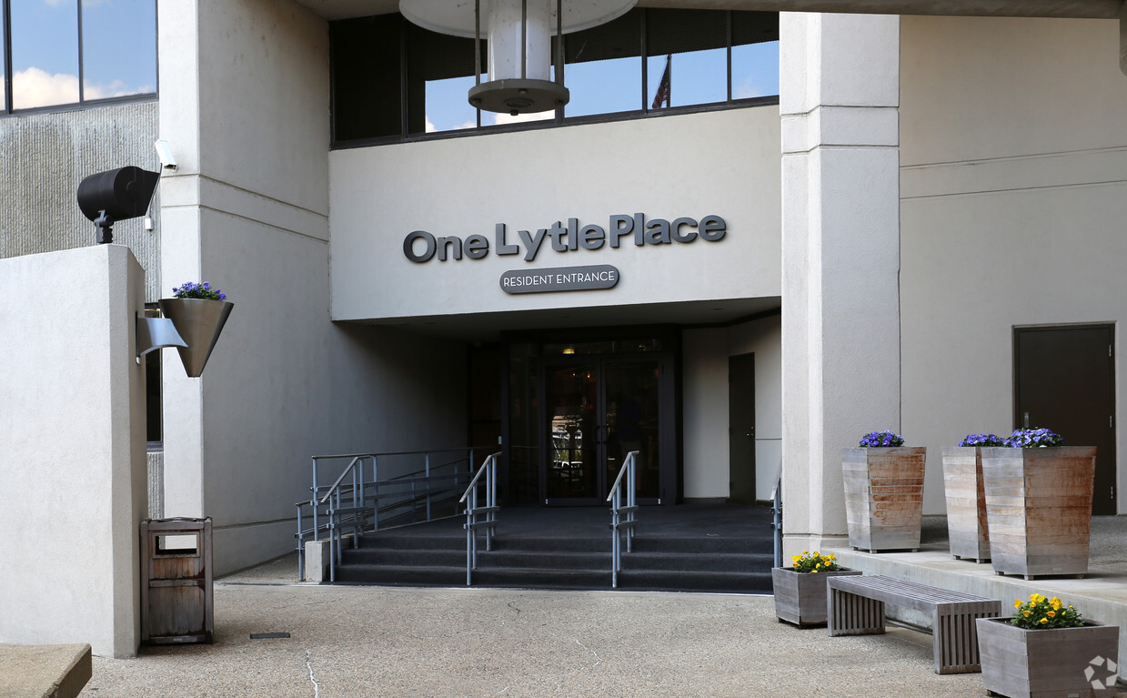 One Lytle Place Apartments - Cincinnati, OH | Apartments.com