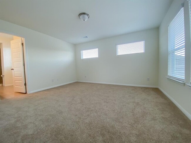 Foto del edificio - 12010 Corsicana Trl