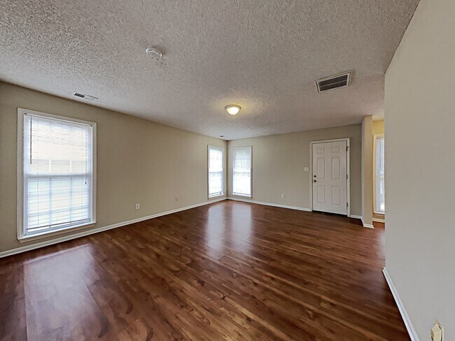 Building Photo - 926 Morning Glory Dr
