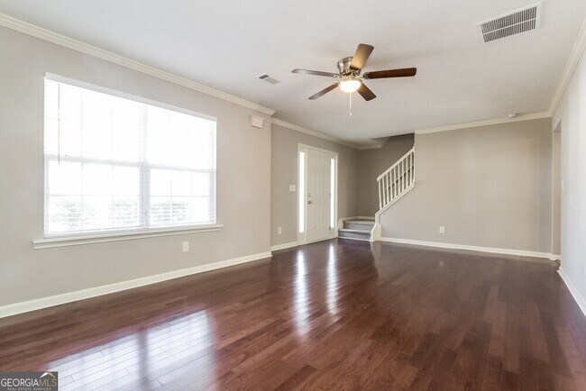 Foto del edificio - 4107 Shoreside Cir SW