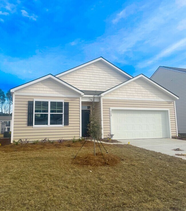 Foto del edificio - Available Now!