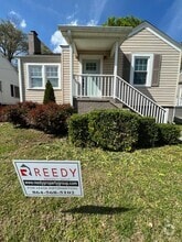 Building Photo - 505 Overbrook Rd
