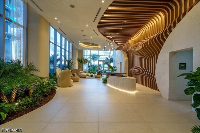 Foto del edificio - 700 NE 24th St