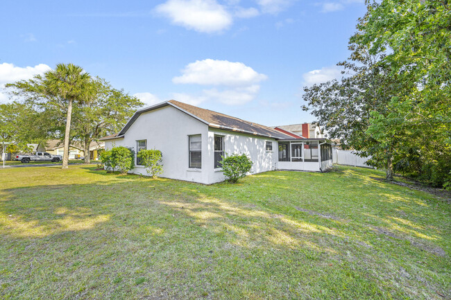Building Photo - 1873 Longleaf Rd