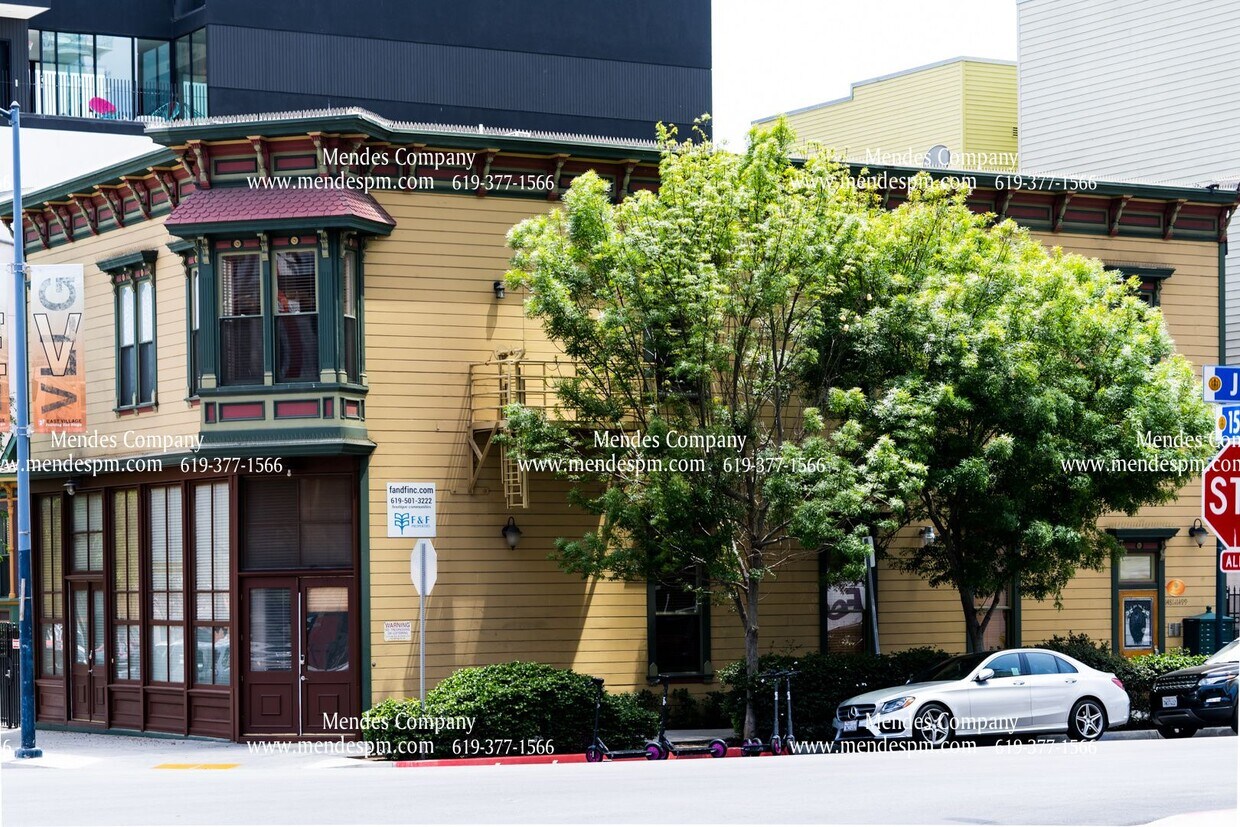 Primary Photo - Street Side Studio Apartment Home w/Loft o...